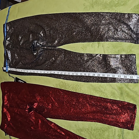 Womens Shiny Red Black Silver Snake Scale Print Leggings Spandex Waist Small - Picture 3 of 9